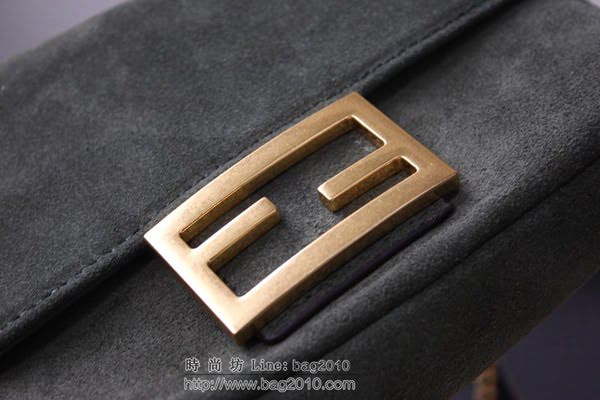 FENDI女包 BAGUETTE 新款麂皮 輕便時尚 百搭款 小號 芬迪斜跨女包  fdz2077